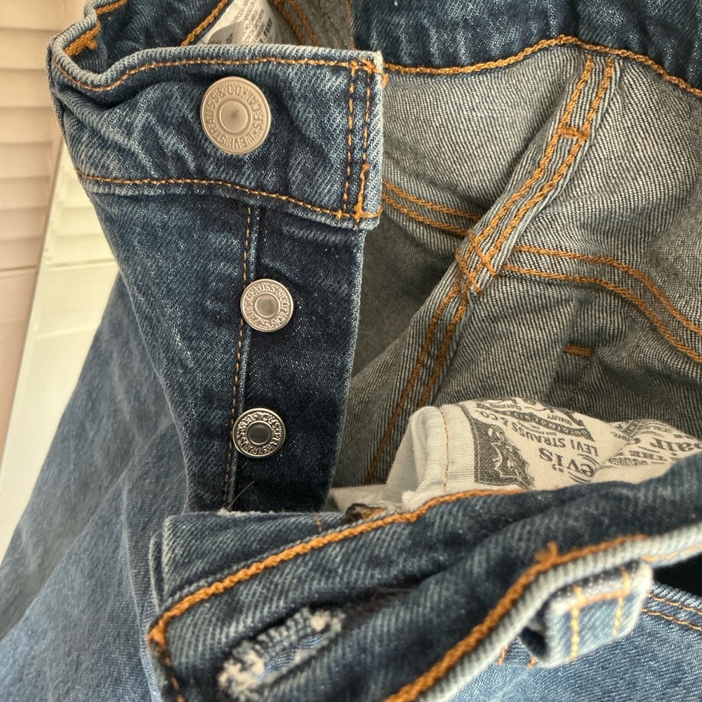 Levi's 501 Jeans High Waisted Women's Button Blue Denim Size 27